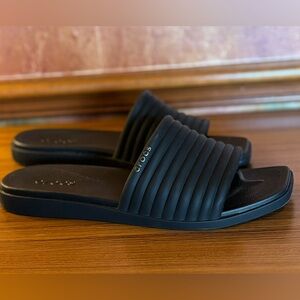 Woman's Sandals Crocs Miami Slide Size 10 Hard To Find-Black NEW!